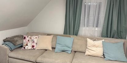 Monteurwohnung - Waschmaschine - Deutschland - Wohnzimmer - Dachgeschosswohnung