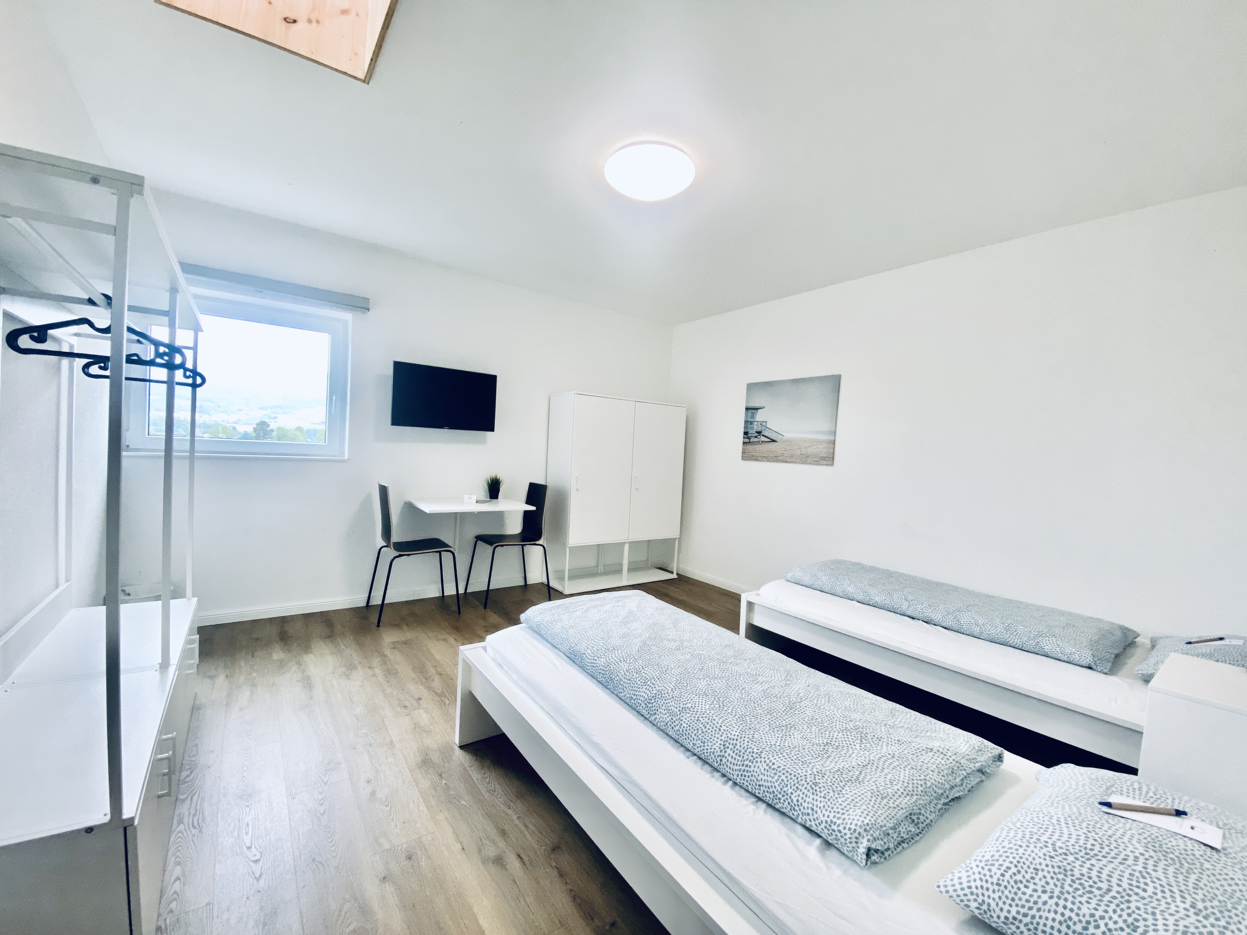 Monteurwohnung - Zimmertyp: Einzelzimmer - Deitingen - Zweibettzimmer - Möblierte Einzel- und Zweibettzimmer Deitingen