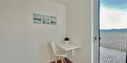 Monteurwohnung - Niederbipp - Einzelzimmer / Büro - Möbliertes Business Apartment / Tiny House