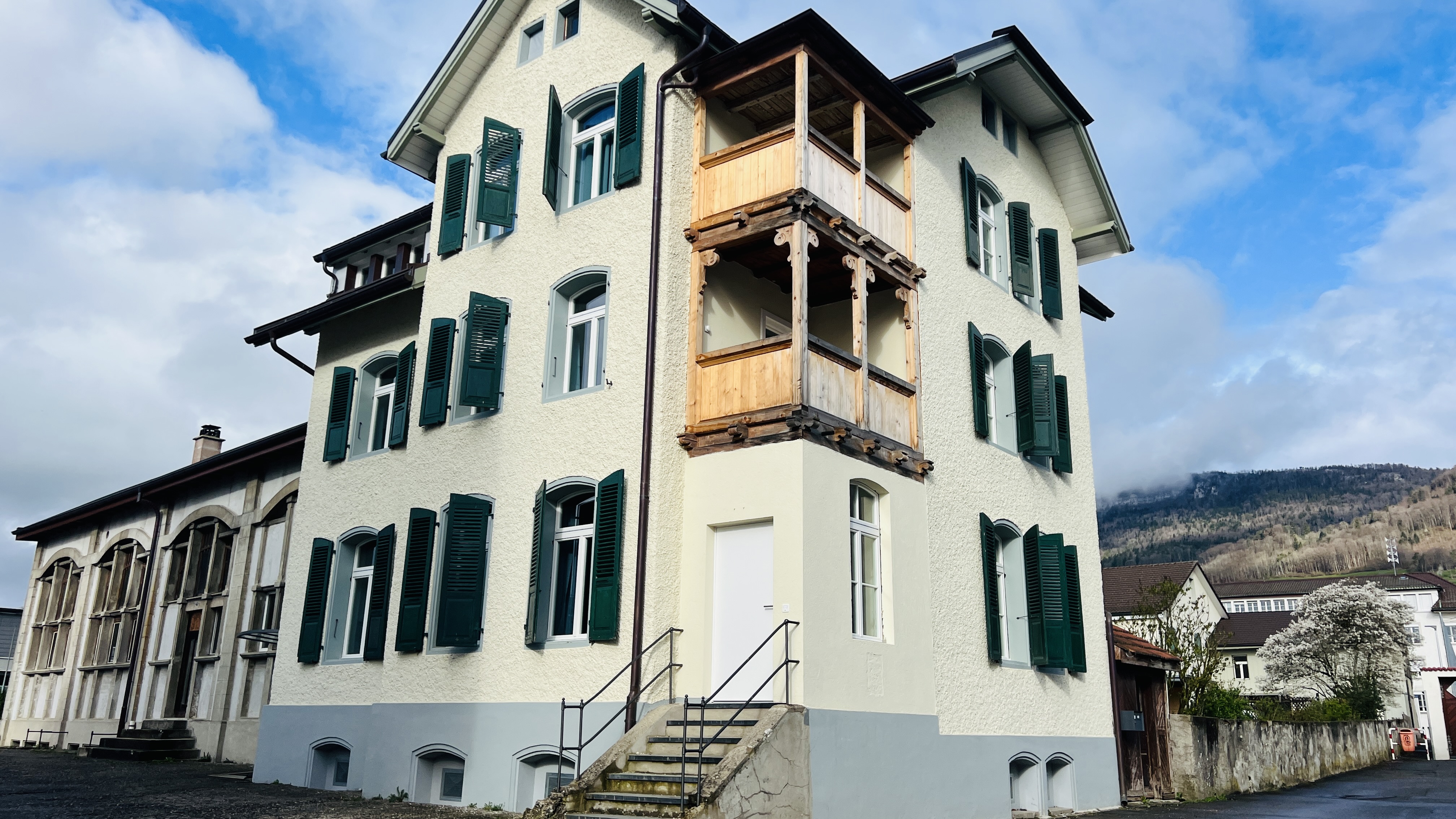 Monteurzimmer: Aussenansicht - Möbliertes Business Apartment Niederbipp #3