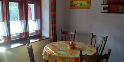 Monteurwohnung - Badezimmer: eigenes Bad - Mezholezy