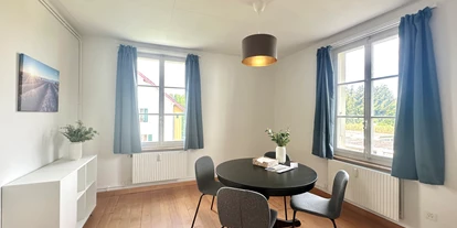 Monteurwohnung - Niederbipp - Esszimmer - Möblierte Business Apartments Derendingen #3 & #4