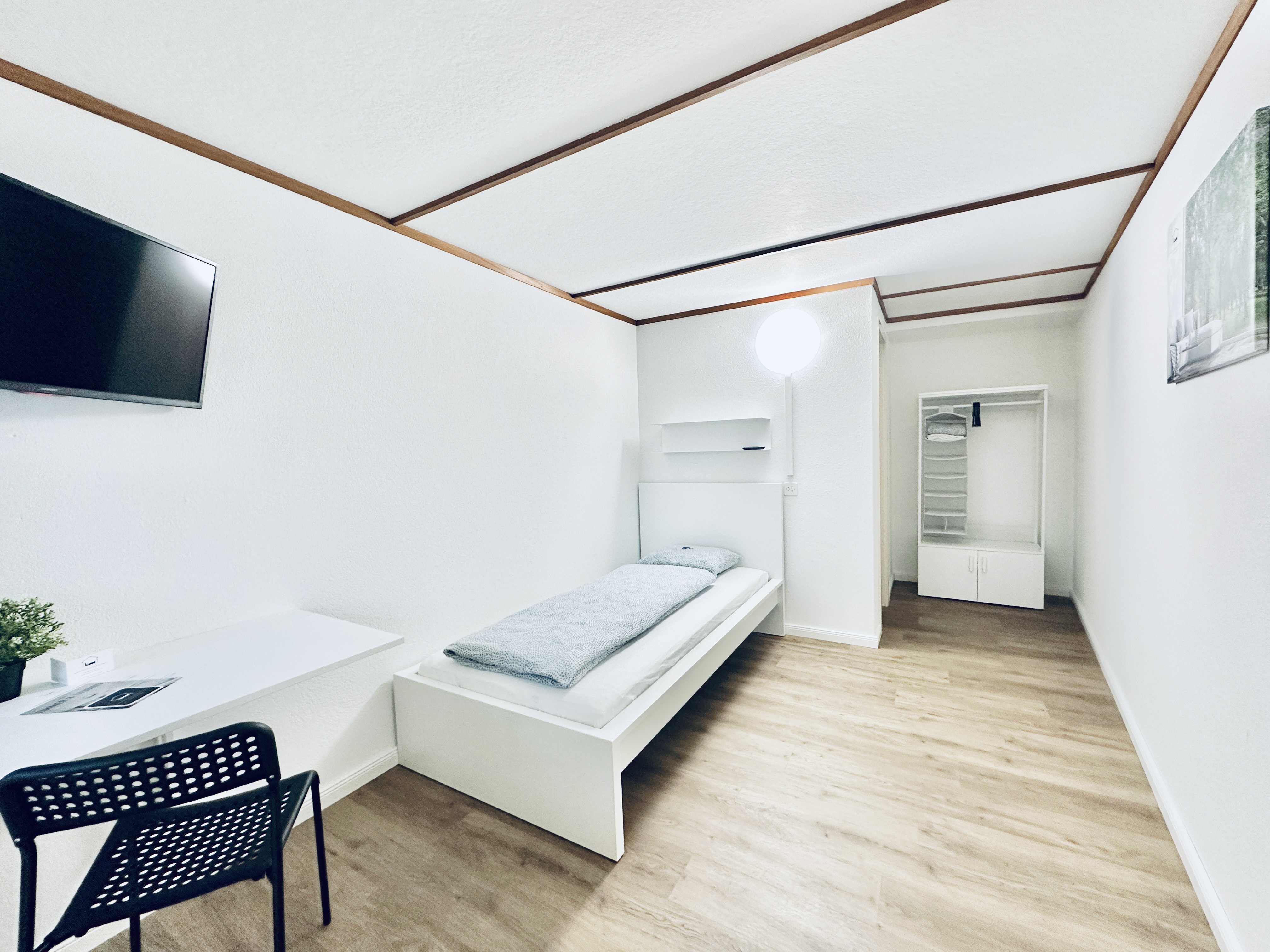 Monteurwohnung - Zollikofen - Einzelzimmer - Möblierte Einzel- Zweibettzimmer mit Badezimmer Bäriswil