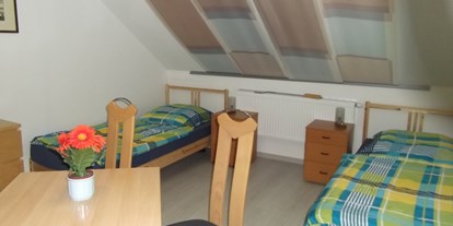 Monteurwohnung - Zimmertyp: Doppelzimmer - Röttenbach (Landkreis Erlangen-Höchstadt) - Zweibettzimmer - Monteurzimmer Herzogenaurach