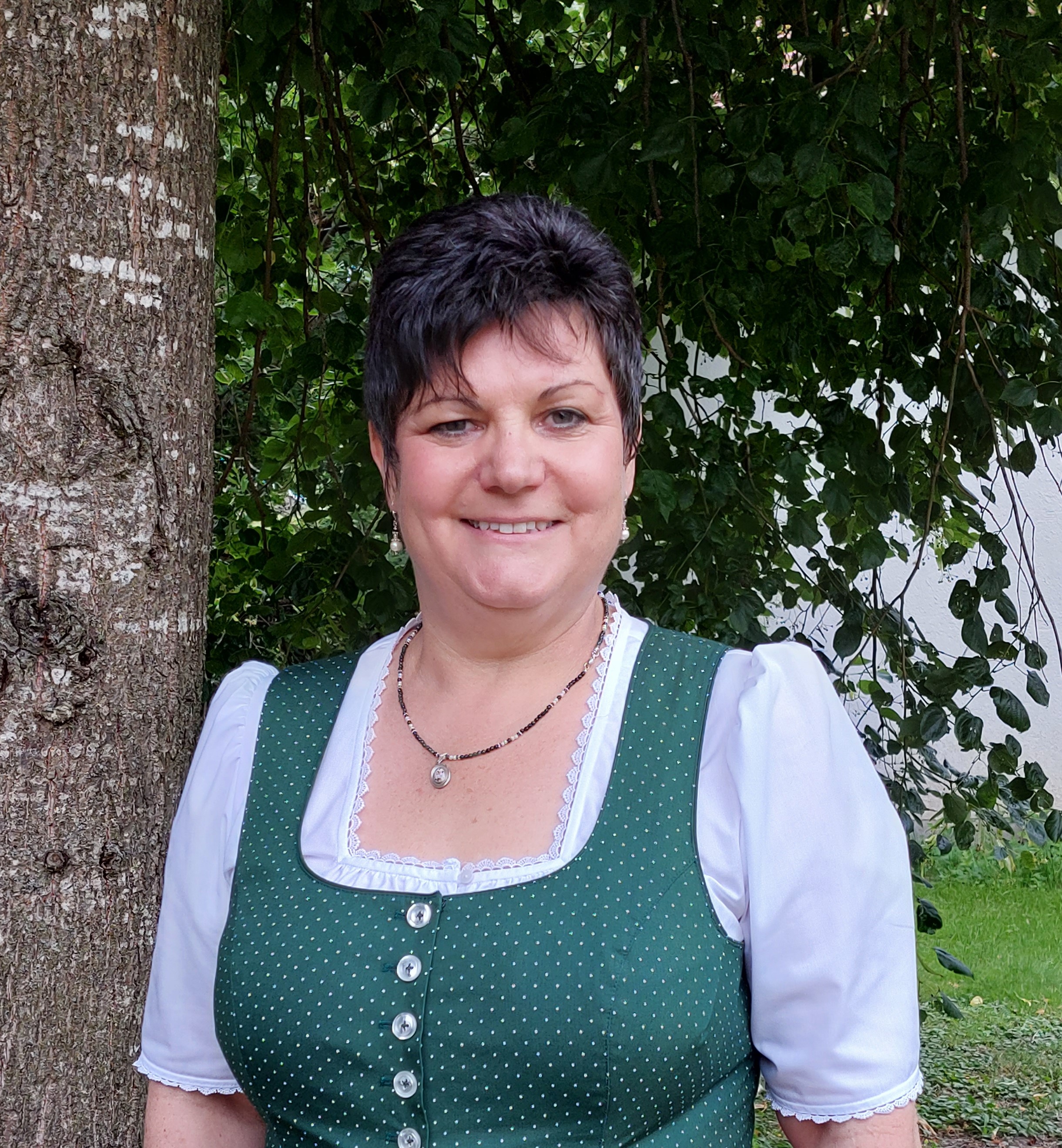 Monteurzimmer: Roswitha Englhart - Ferienwohnung "Zellbachblick"