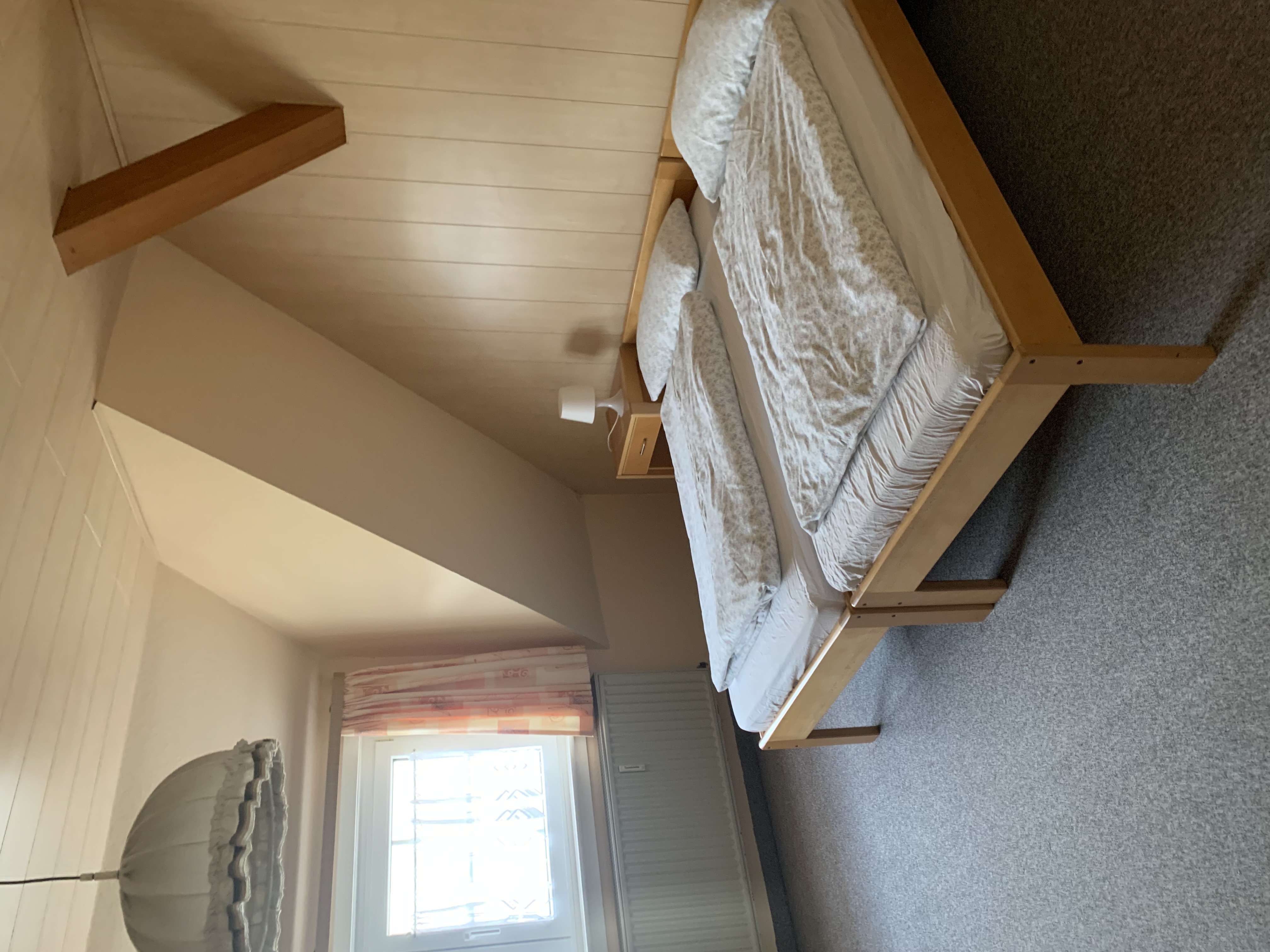 Monteurwohnung - Zimmertyp: Mehrbettzimmer - Hessen - Doppelzimmer incl. Einzelbetten, Kleiderschrank und Sitzecke - Monteurunterkunft in der Pension Dorn