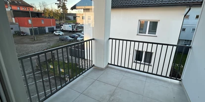 Monteurwohnung - Parkplatz: eigener Parkplatz vorhanden - Österreich - Balkon 2 - Monteurwohnung für bis zu 7 Personen