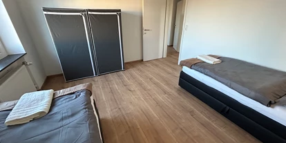 Monteurwohnung - Parkplatz: eigener Parkplatz vorhanden - Österreich - Schlafzimmer 2 - Monteurwohnung für bis zu 7 Personen