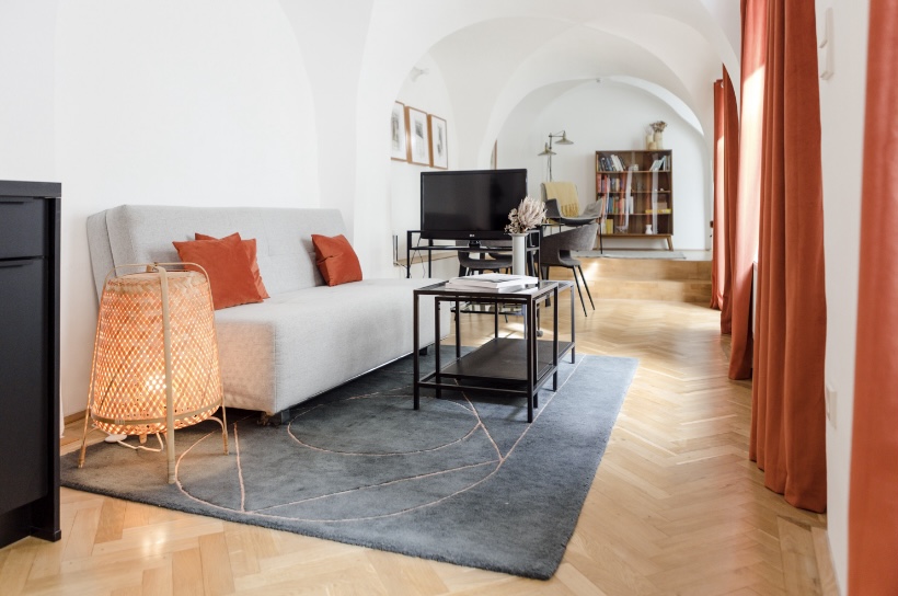 Monteurwohnung - Küche: eigene Küche - Sbg. Salzkammergut - Marktplatz-Residenz - 110m vom Traunsee entfernt