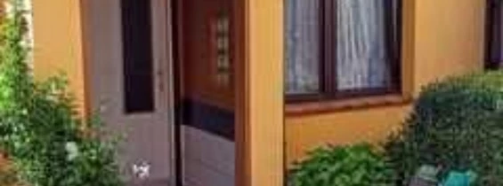 Monteurzimmer: Eingang zu den Zimmern - Pension Zum Bach