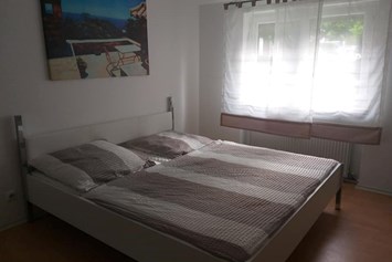 Monteurzimmer: Doppelbett - S'Platzl am Tor zum boarischn Woid 