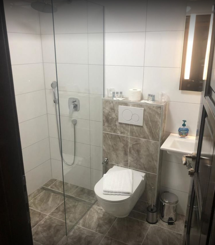 Monteurwohnung - Rödermark - Badezimmer - Hotel Sej Sandzak GmbH 