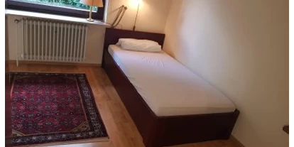 Monteurwohnung - Waschmaschine - Deutschland - Schlafzimmer - Tahir Ahmed