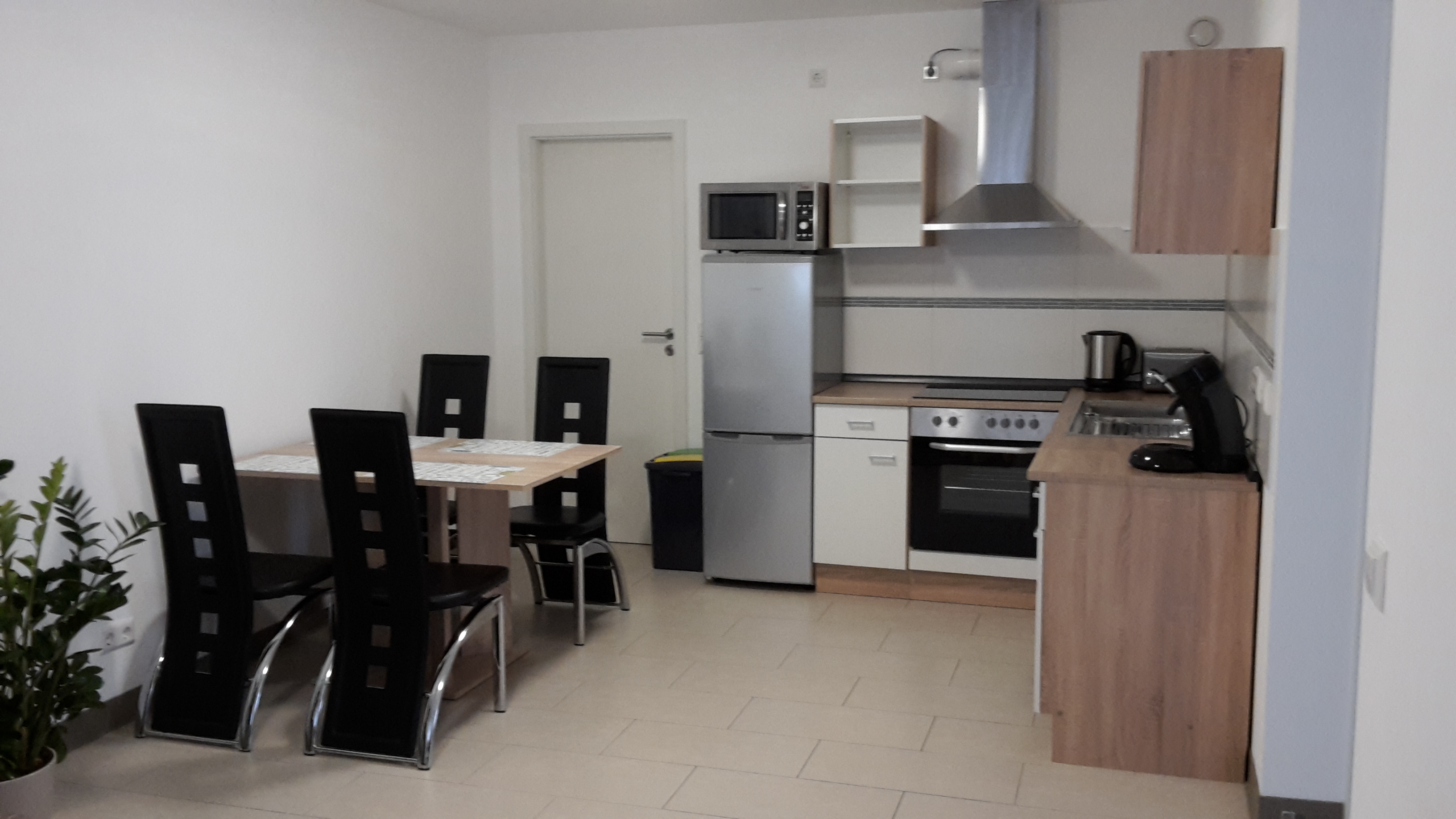 Monteurwohnung - PLZ 76149 (Deutschland) - Zimmer Bietigheim