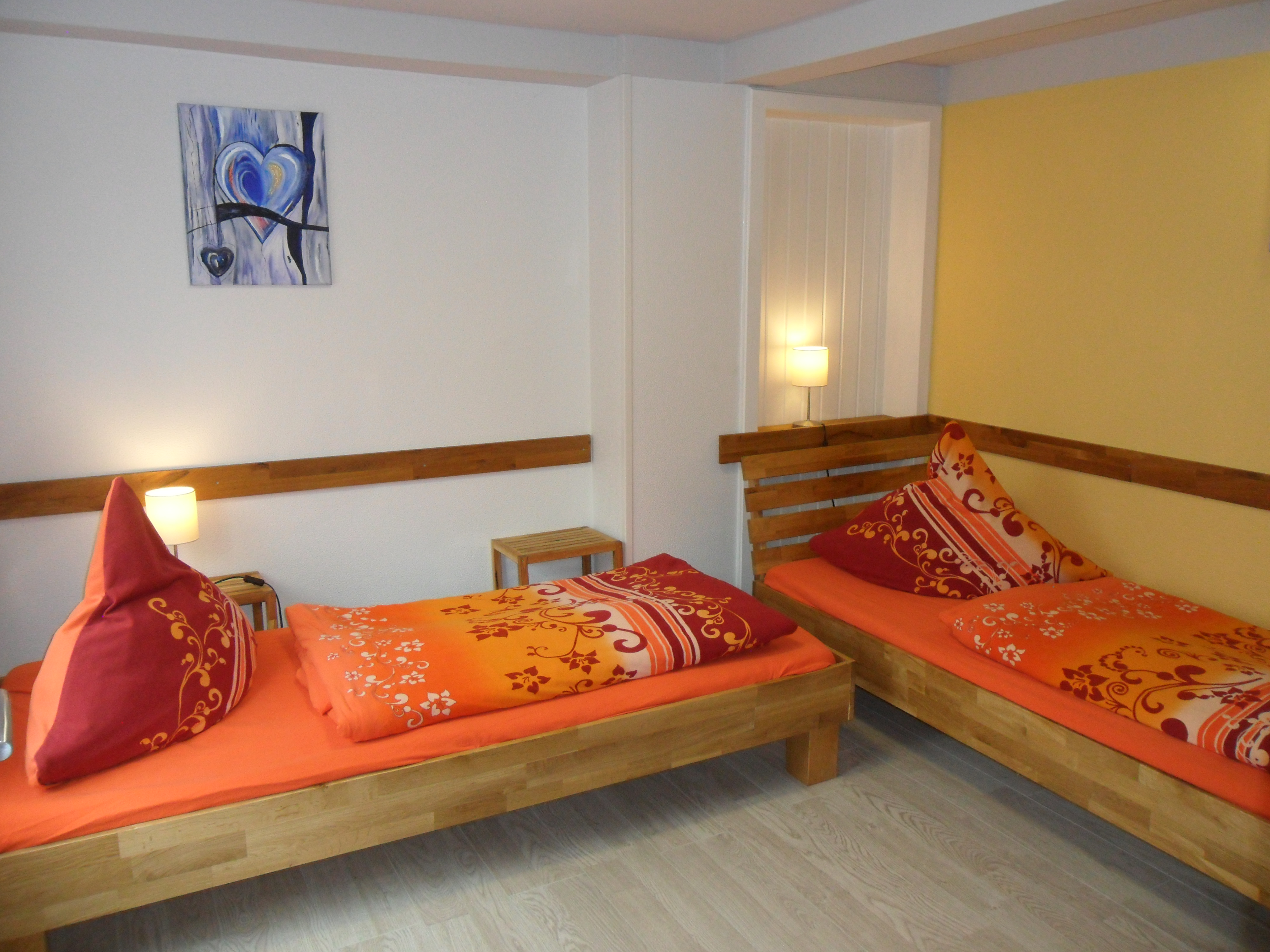 Monteurzimmer: Wohnung Asterix - bis 4 Pers. Einzelbetten