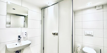 Monteurwohnung - Küche: Küchenmitbenutzung - Schweiz - Allgemeinbad - Möblierte Einzel- Zweibettzimmer