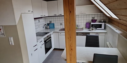 Monteurwohnung - Rottenburg am Neckar - Küche oben - BN-Monteurzimmervermietung