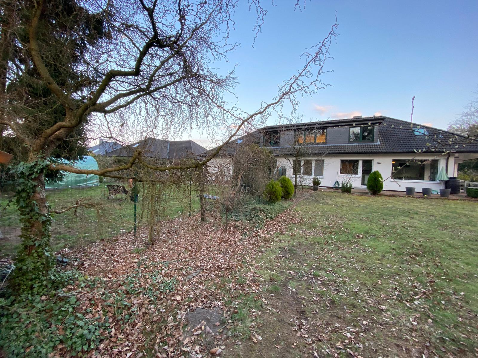 Monteurwohnung - Badezimmer: eigenes Bad - Hamburg-Umland - Moderne Haushälfte am Wald - nähe Hamburg Airport