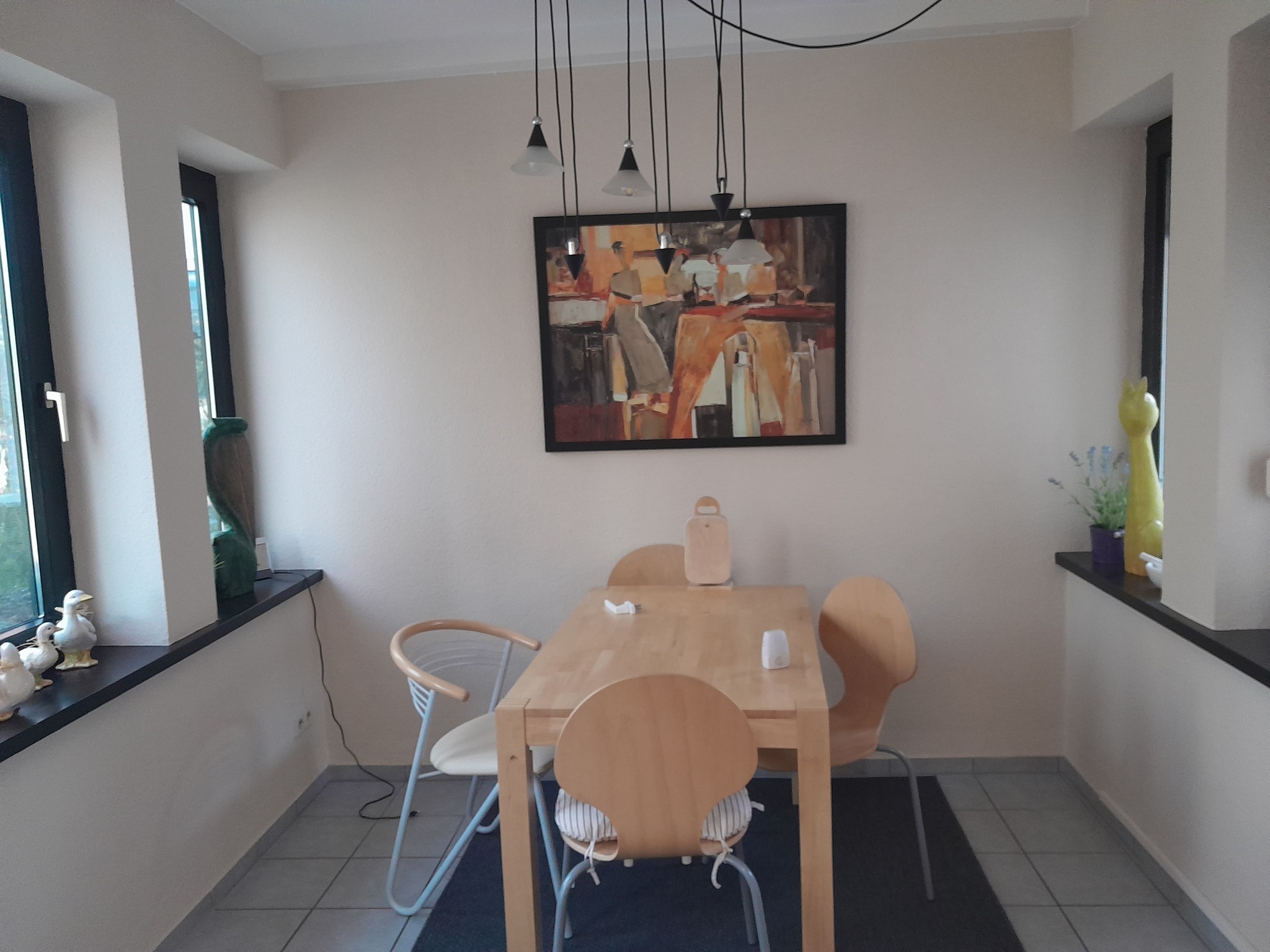 Monteurwohnung - Parkplatz: eigener Parkplatz vorhanden - Weserbergland, Harz ... - Essbereich, neben offener Küche, Zuang zum Wintergarten - Ferienwohnung Wietze