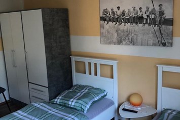 Monteurzimmer: Detailfoto ( 2 Bett - Zimmer ) in der 2 Raum - Wohnung im Stadtteil Speckenbüttel  - Cityhome Bremerhaven