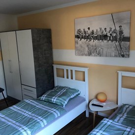 Monteurzimmer: Detailfoto ( 2 Bett - Zimmer ) in der 2 Raum - Wohnung im Stadtteil Speckenbüttel  - Cityhome Bremerhaven