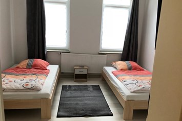 Monteurzimmer: Detailfoto ( 2 Bett Zimmer) in der 3 Raum Wohnun  Stadtteil Lehe ( Leher Bahnhof )  - Cityhome Bremerhaven