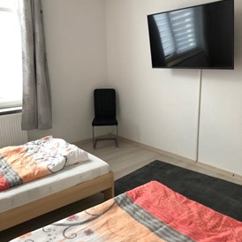 Monteurzimmer: Detailfoto ( 2 - Bett Zimmer ) in der 3 Raum Wohnung Stadtteil - Lehe  ( Leher Bahnhof )  - Cityhome Bremerhaven