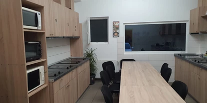 Monteurwohnung - PLZ 74336 (Deutschland) - Gemeinschaftsküche. - Pension Jasmin