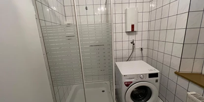 Monteurwohnung - Waschmaschine - Deutschland - Waschmaschine und Trockner mittlerweile - Monteurzimmer Kapetanovic