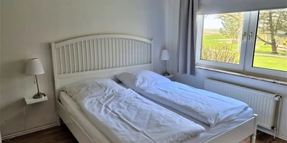 Monteurwohnung - Bettwäsche: Bettwäsche gegen Gebühr - Deutschland - Schlafzimmer I - DOLLE SCHOLLE: Wohnung mit Platz für bis zu 5 Gäste