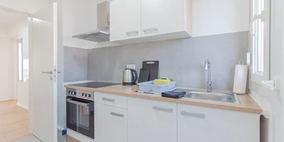Monteurwohnung - PLZ 75433 (Deutschland) - Die vollausgestattete Küche - nJoyHomes - Pforzheim City bis 10 P.