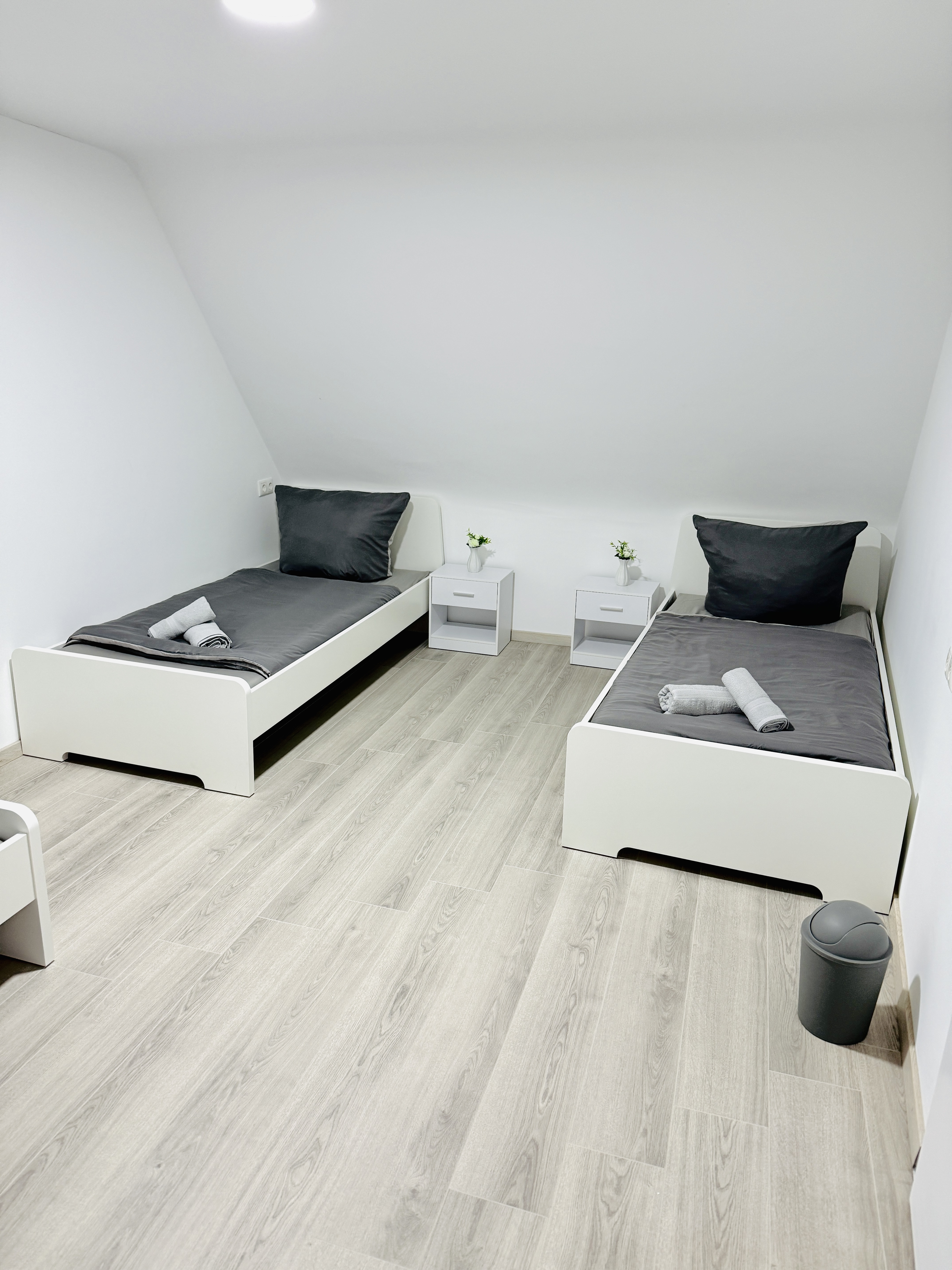 Monteurzimmer: Monteurhaus für 10 Personen