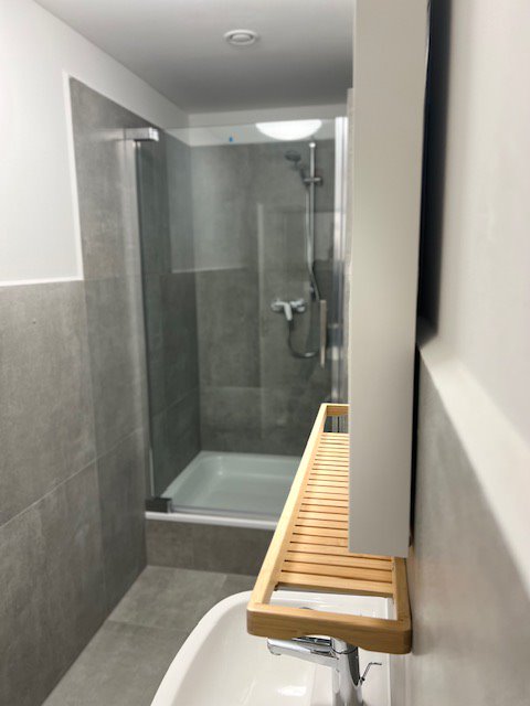 Monteurwohnung - TV - Elbeland - Home4Time in Leipzig -Unterkünfte für Monteure und Arbeiter  auf Zeit