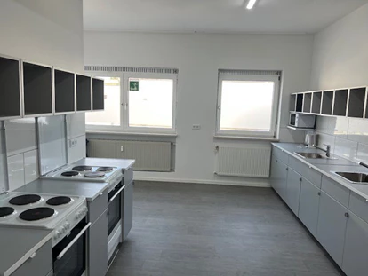 Monteurwohnung - Bettwäsche: Bettwäsche gegen Gebühr - Deutschland - Home4Time in Stuttgart - Unterkünfte für Monteure und Arbeiter  auf Zeit