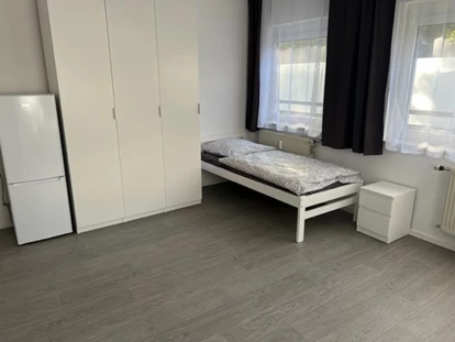 Monteurwohnung - Bettwäsche: Bettwäsche gegen Gebühr - Deutschland - Home4Time in Merseburg- Unterkünfte für Monteure und Arbeiter  auf Zeit