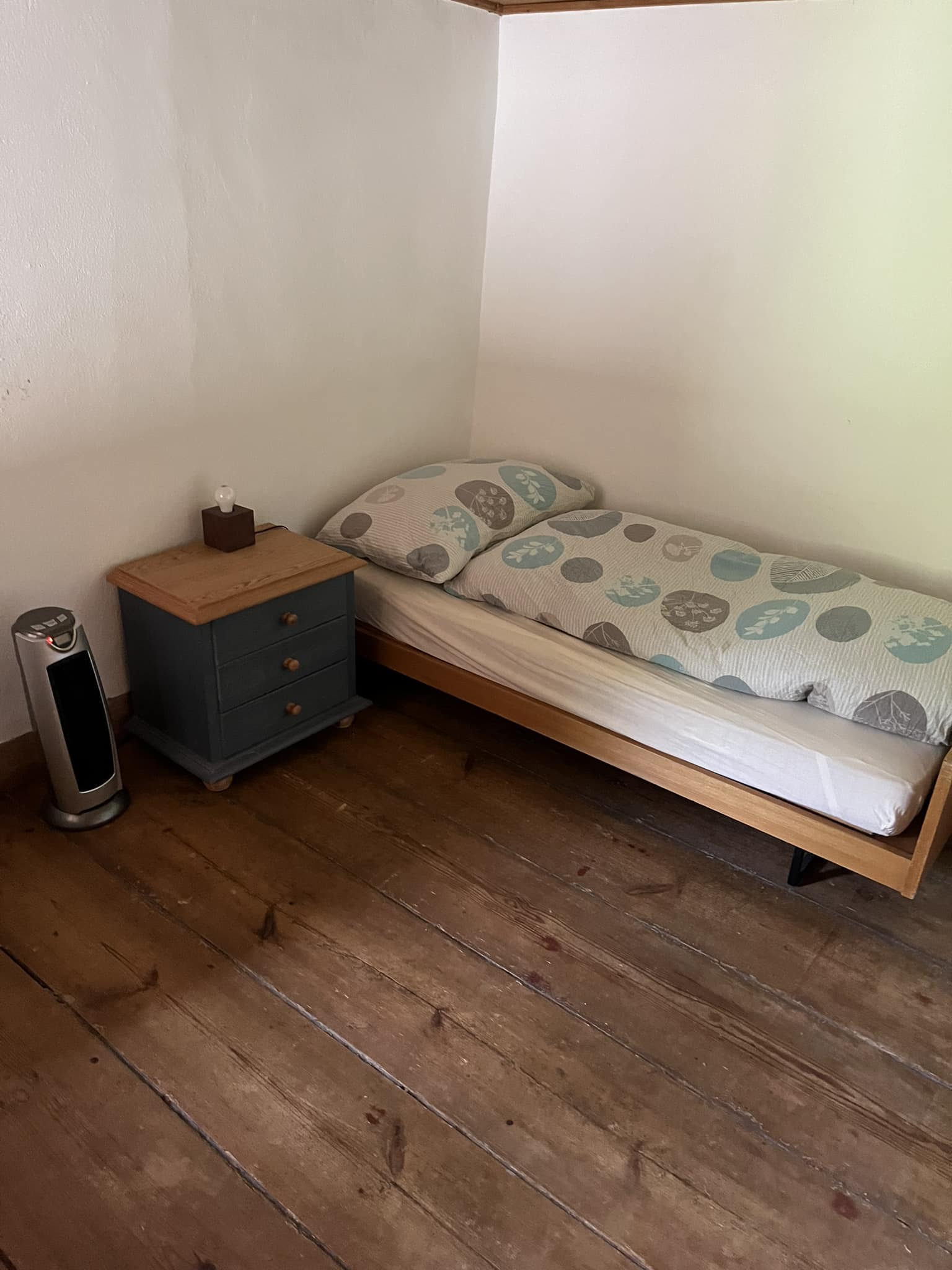 Monteurzimmer: Zimmer Nr. 6 - Monterzimmer Hüntwangen