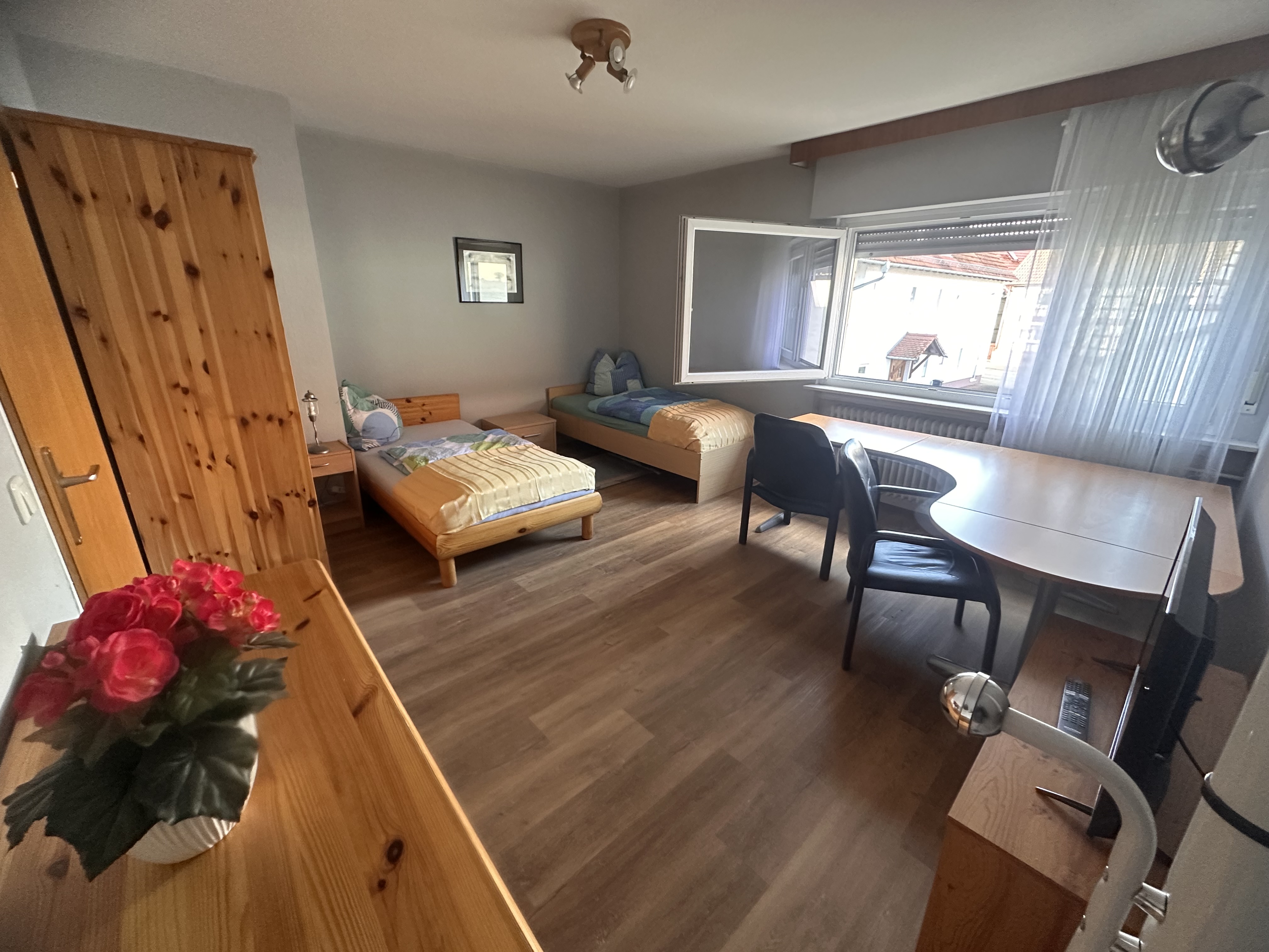 Monteurwohnung - Zimmertyp: Mehrbettzimmer - Hessen - Eines der Doppelzimmer  - Villa Filimena 