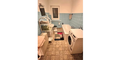 Monteurwohnung - PLZ 63538 (Deutschland) - Eines der 3 Bäder  - Villa Filimena