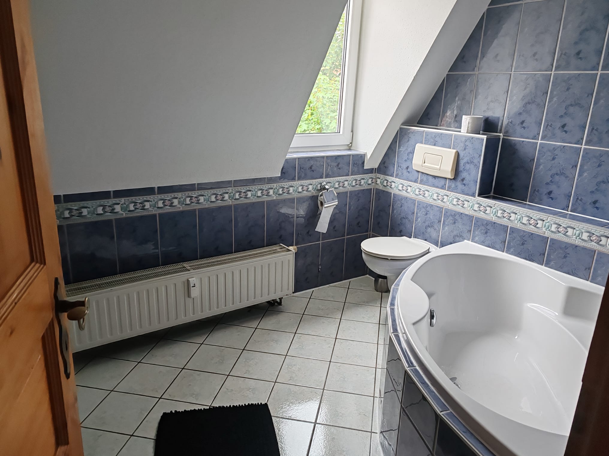 Monteurzimmer: Wohnung 13 - Badezimmer
 - Monteurunterkünfte - Elbe Quartier Meißen 