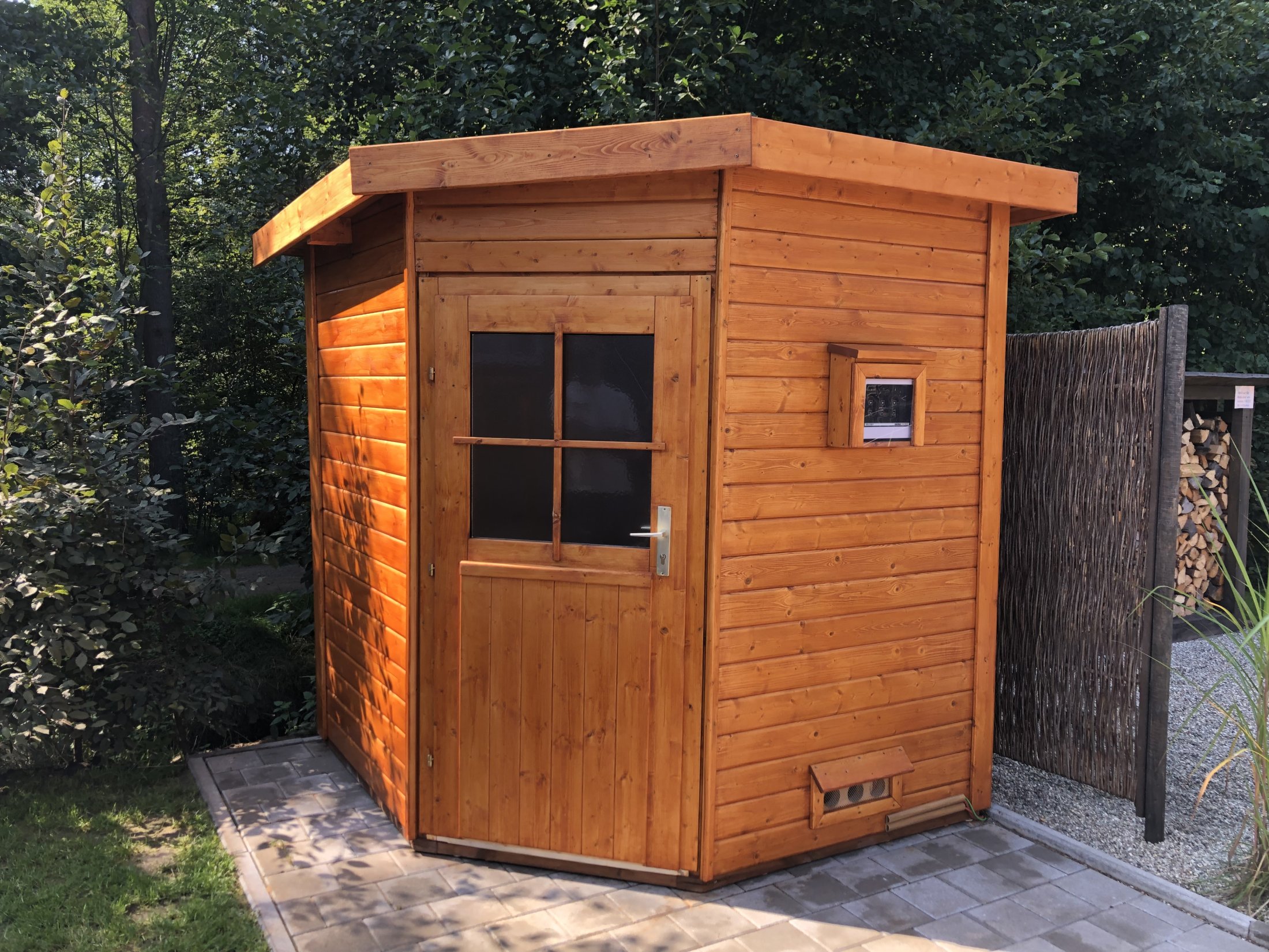 Monteurzimmer: Außensauna - Mobilheim mit Sauna und Whirlpool (WA103)