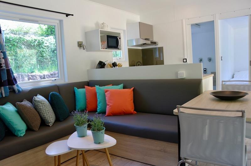 Monteurwohnung - Schwandorf - Aufenthaltsraum - Mobilheim mit Sauna und Whirlpool (WA103)