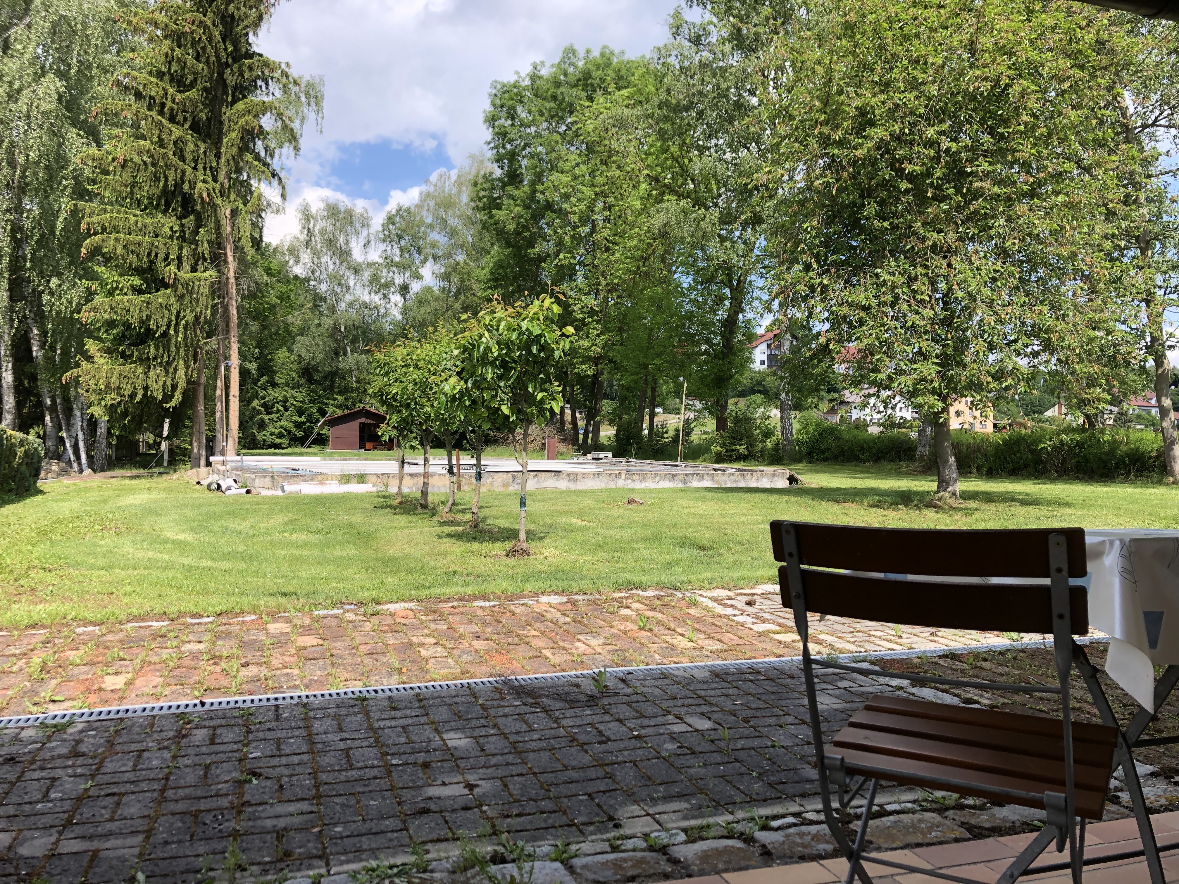 Monteurwohnung - Schwandorf - Außenbereich, Terrasse - (SAD121) Monteurzimmer / Monteurunterkunft 