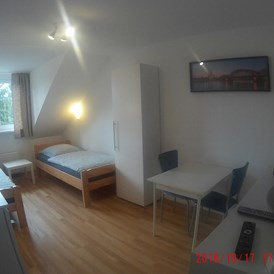 Monteurzimmer: Beispiel: 2 - 3 Bettzimmer - Apartments Slobodyansky