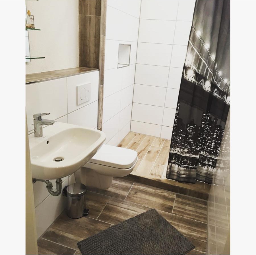 Monteurwohnung - Zimmertyp: Mehrbettzimmer - Heusenstamm - Monteurszimmer