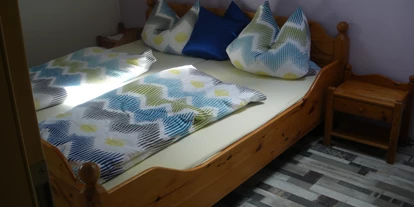 Monteurwohnung - Altusried - 2 Schlafzimmer mit Doppelbett