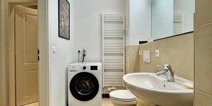 Monteurwohnung - PLZ 04109 (Deutschland) - Badezimmer mit Waschmaschine - Monteurzimmer Leipzig 24