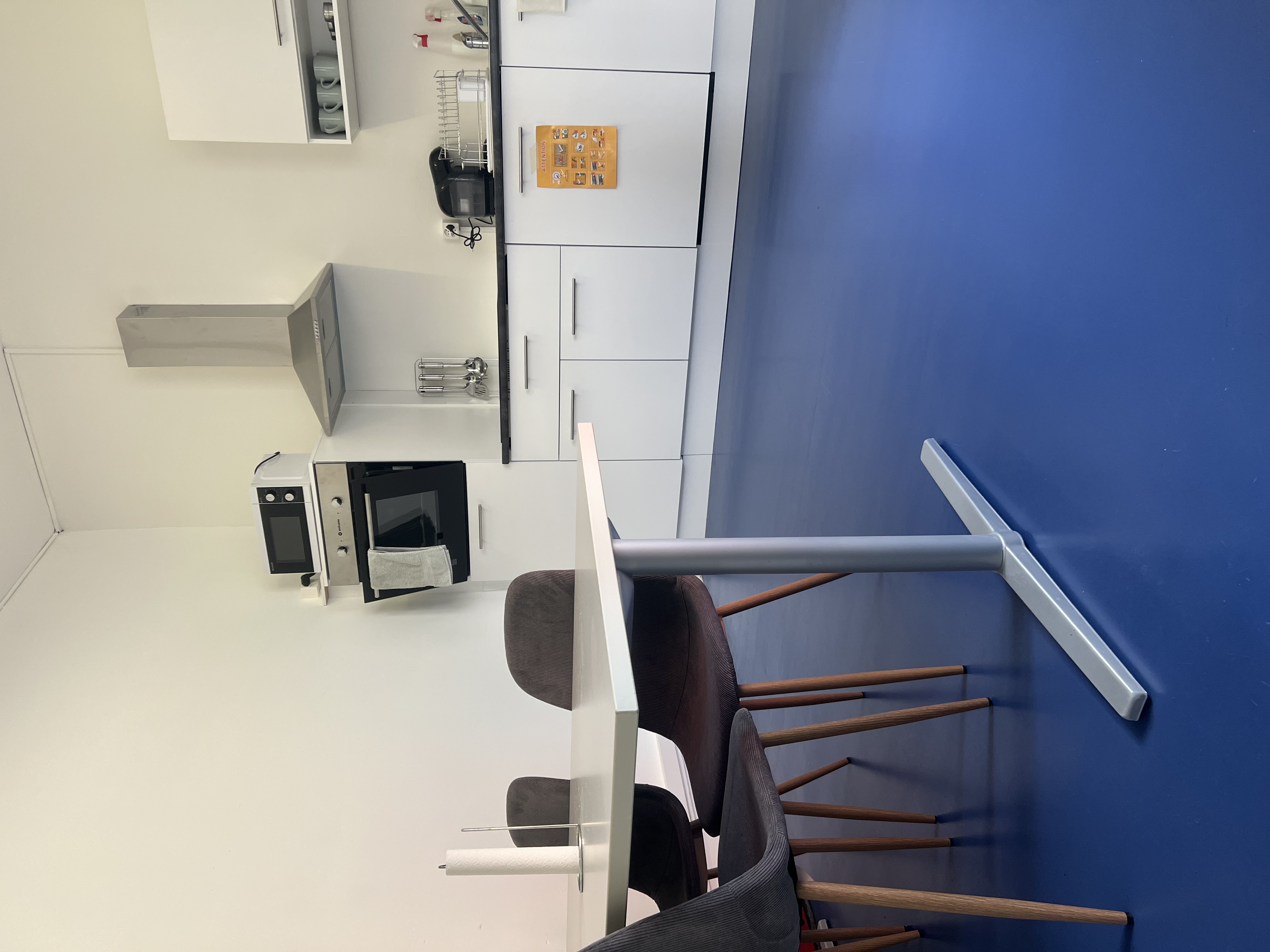 Monteurwohnung - Kühlschrank - Schweiz -  Monteurzimmer bei Solothurn