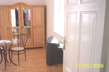 Monteurzimmer: Monteurzimmer Rudolstadt für bis zu 12 Personen in Einzelbetten - ZIMMERVERMIETUNG OPPEL