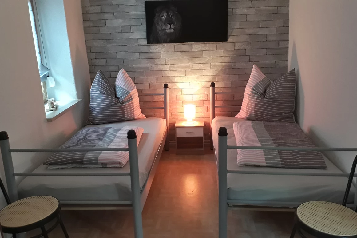 Monteurzimmer: Ferienwohnung "Monti" am Biberdamm