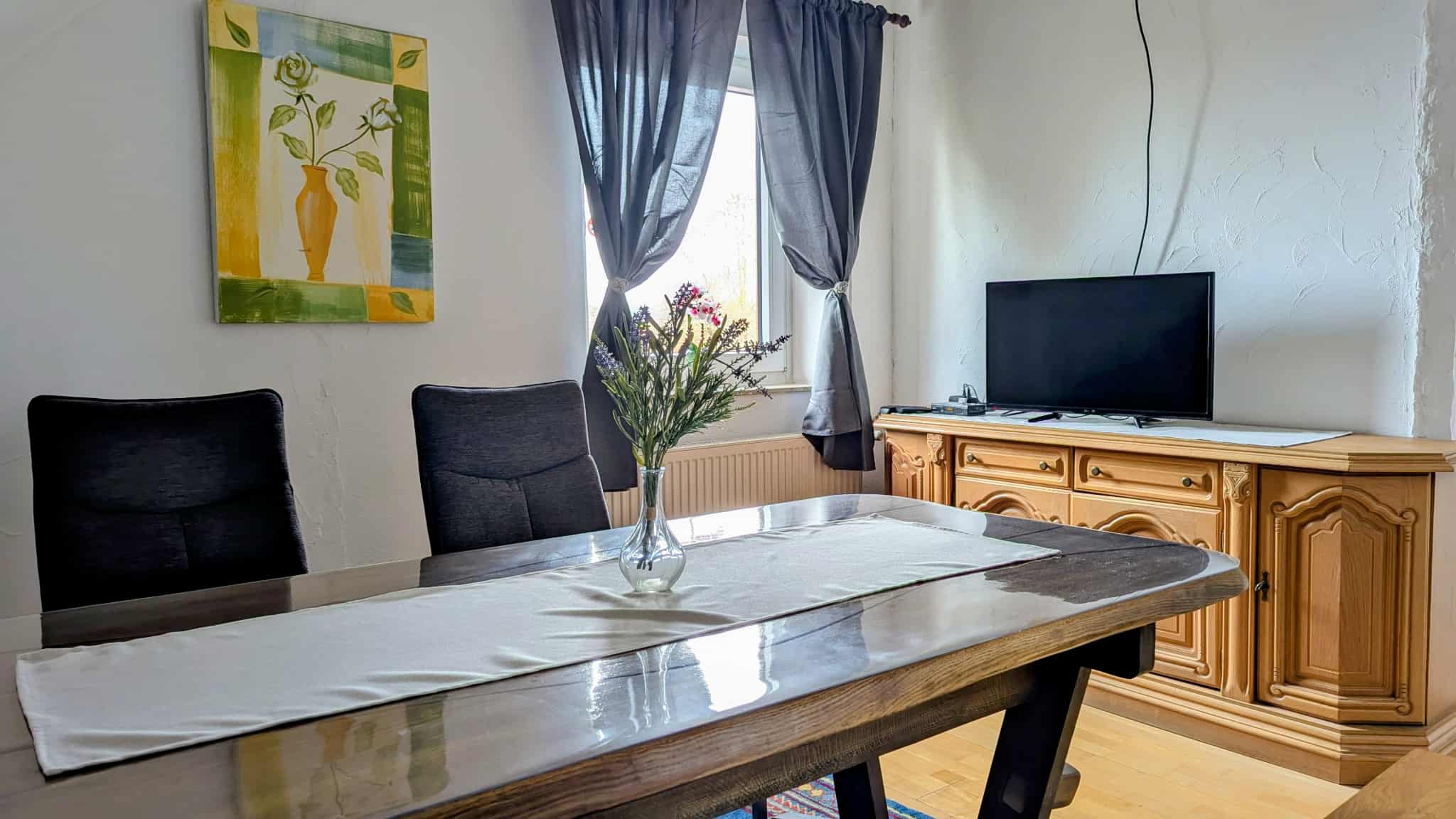 Monteurzimmer: Wohnzimmer Apartment 1 - Gästezimmer Knauer